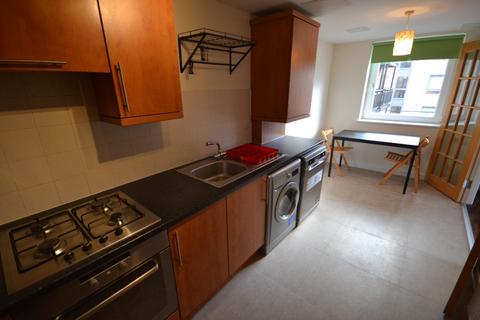 2 bedroom flat to rent, Slateford Gait, Slateford, Edinburgh, EH11