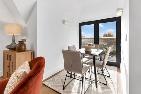 1 bedroom flat for sale, Brondesbury Park, London, NW6