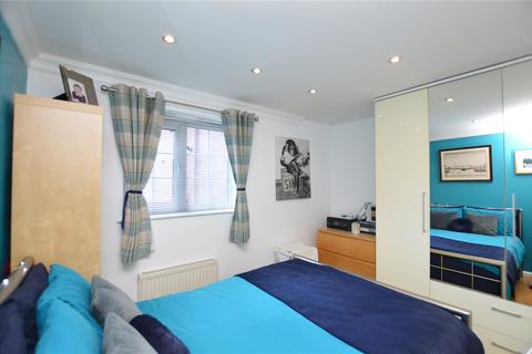 2 Castle Lodge Square, Rothwell, Leeds, LS26 0ZG