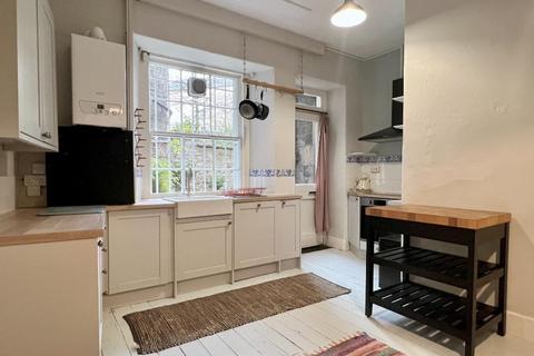 1 bedroom flat to rent, Glengyle Terrace, Bruntsfield, Edinburgh, EH3