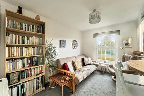 1 bedroom apartment for sale, Bath Road, Bitton, Bristol