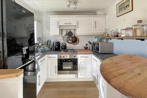 1 bedroom apartment for sale, Bath Road, Bitton, Bristol
