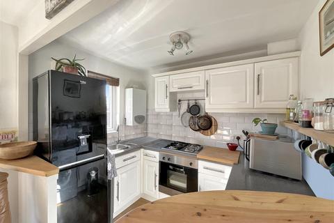1 bedroom apartment for sale, Bath Road, Bitton, Bristol