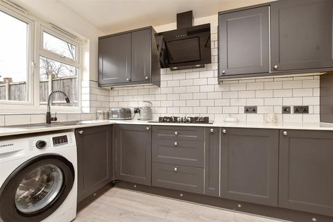 3 bedroom terraced house for sale, Pipewell Road, Carshalton, Surrey