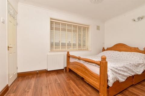 3 bedroom terraced house for sale, Pipewell Road, Carshalton, Surrey