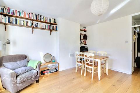 2 bedroom apartment to rent, Nightingale Road, London