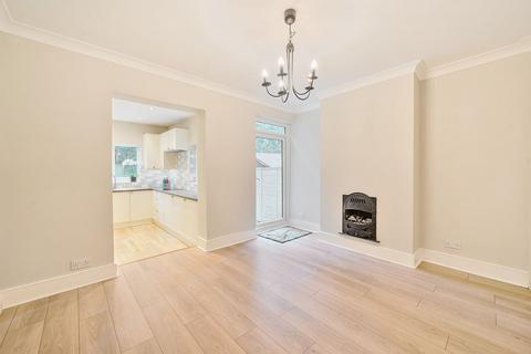 15 Riddlesdown Road, Purley, CR8 1DG