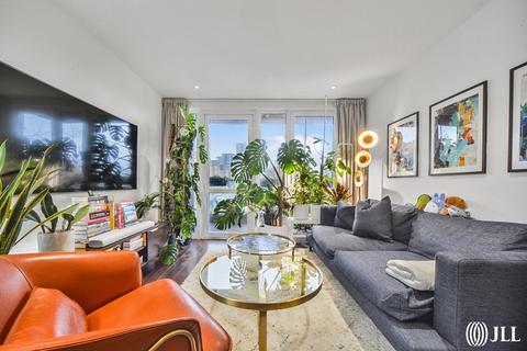 1 bedroom flat for sale, Devan Grove London N4