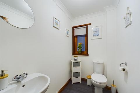 7 David Mcintyre Place, Errol, Perth, PH2 7WE