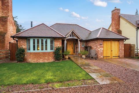 2 bedroom detached bungalow for sale, Winforton,  Herefordshire,  HR3