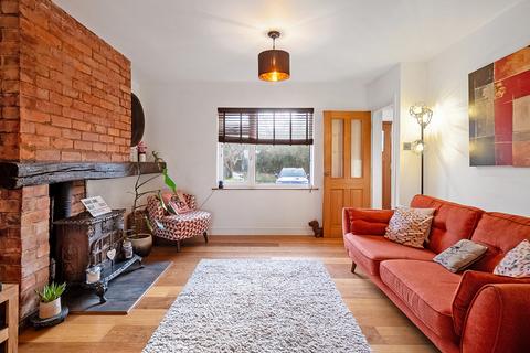 3 bedroom terraced house for sale, Welsh Road, Leamington Spa, Warwickshire CV33 9AQ