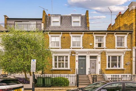 3 bedroom maisonette for sale, Waterford Road, London