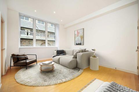 Studio for sale, Bartholomew Close, London EC1A