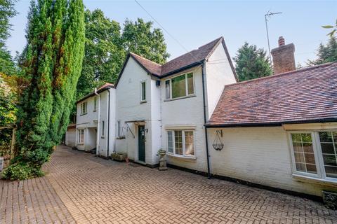 3 bedroom detached house for sale, Mill Street, Redhill, Surrey, RH1