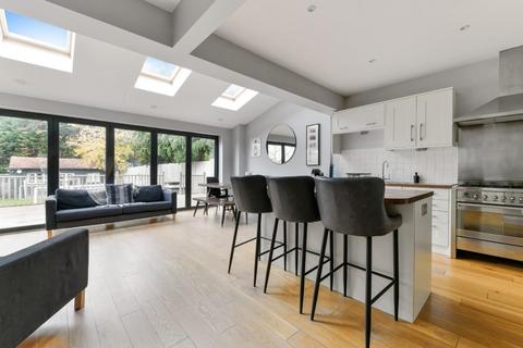 27 Castle Avenue, Epsom, KT17 2PL