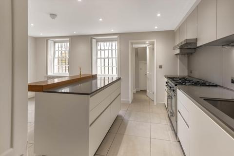 5 bedroom terraced house for sale, Chapel Street, Belgravia, London, SW1X