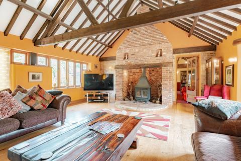 5 bedroom barn conversion to rent, Hindolveston Road, Roundabout Farm Hindolveston Road, NR20