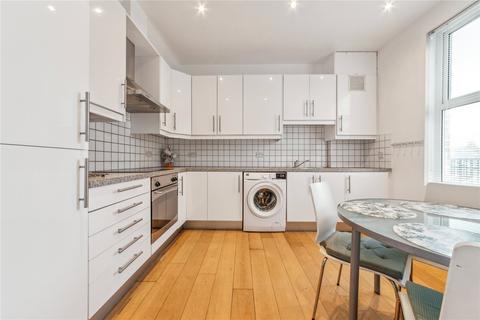 2 bedroom apartment for sale, London SW13