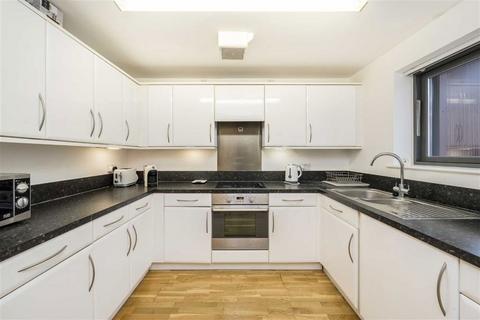 1 bedroom flat for sale, Coopers Road, London SE1