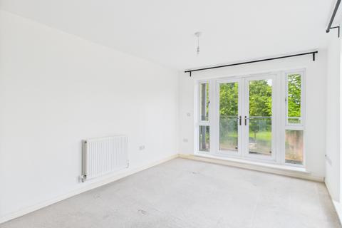 2 bedroom flat for sale, Lowe Gardens, Popley, Basingstoke, RG24