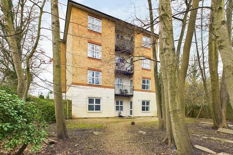 2 bedroom flat for sale, Russell Road, Cranbourne, Basingstoke, RG21