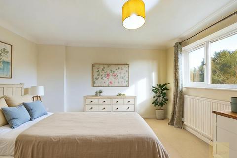 3 bedroom terraced house for sale, Torkington Gardens, Stamford PE9