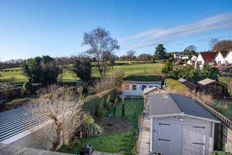 3 bedroom detached house for sale, Stourbridge Road, Catshill, Bromsgrove, Worcestershire, B61