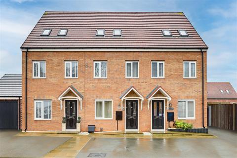 3 bedroom townhouse for sale, Slater Way, Ilkeston DE7