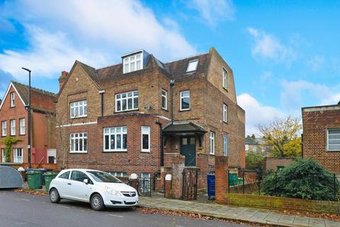 1 bedroom apartment to rent, Knatchbull Road, SE5 9QY