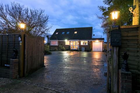 4 bedroom detached bungalow for sale, Old Salts Farm Road, Lancing