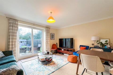 3 bedroom end of terrace house for sale, Salisbury Close, Amersham, Bucks, HP7