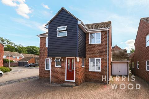69 Barwell Way, Witham, CM8 2TY