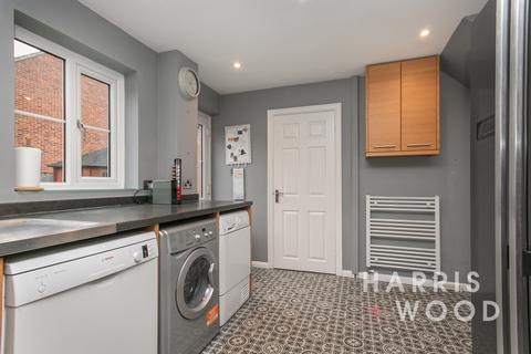 69 Barwell Way, Witham, CM8 2TY