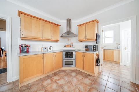 4 bedroom detached house for sale, Middlemarsh Street, Poundbury, Dorchester