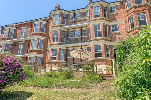 3 bedroom flat for sale, Croft Road, Old Town, Hastings