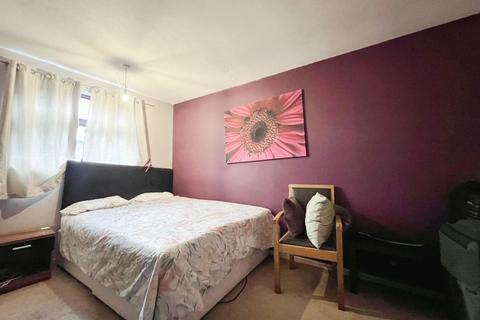 3 bedroom terraced house for sale, Orchard Close