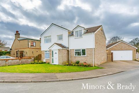 4 bedroom detached house for sale, Anglian Way, Hopton