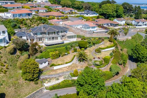97 Ravelins Road, St. Peter Port, Guernsey