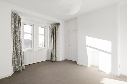 2 bedroom flat to rent, Corstorphine Hill Avenue, Corstorphine, Edinburgh, EH12