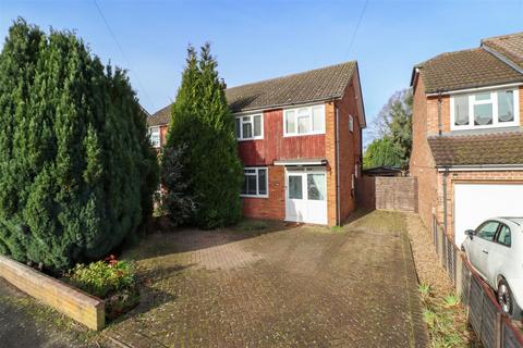 3 bedroom semi-detached house for sale, Gordon Avenue, Fleet GU52