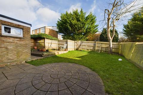 5 Brambling Rise, Hemel Hempstead, HP2 6DT