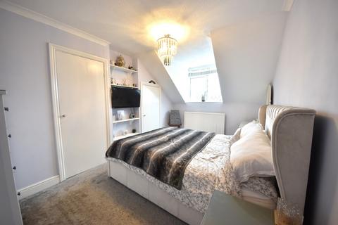 3 bedroom apartment for sale, Swains Lane, Flackwell Heath, High Wycombe, Buckinghamshire, HP10