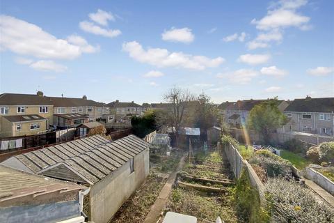 7 Greenore, Bristol, BS15 8ER