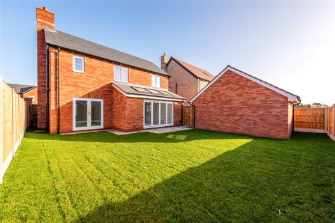 4 bedroom detached house for sale, West Street, Upton, Northampton, Northamptonshire, NN5