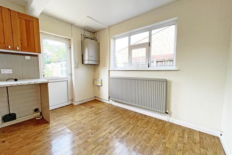 2 bedroom semi-detached house to rent, Marshall Hill Drive, Nottingham NG3