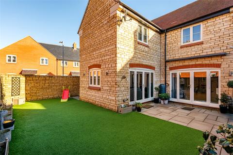 4 bedroom detached house for sale, River View, Old Stratford, Milton Keynes, Northamptonshire, MK19