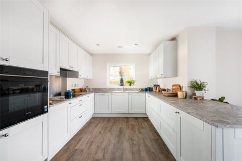 5 bedroom detached house for sale, Medieval Cross Road, Northampton, Northamptonshire, NN5
