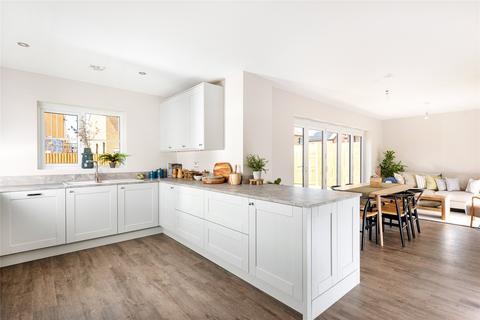 5 bedroom detached house for sale, Medieval Cross Road, Northampton, Northamptonshire, NN5