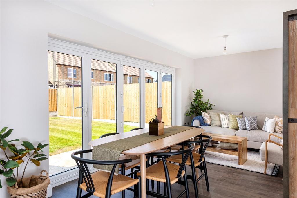 Dining/Family Area