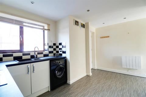 2 bedroom semi-detached house for sale, Saunton Road, Bloxwich, Walsall